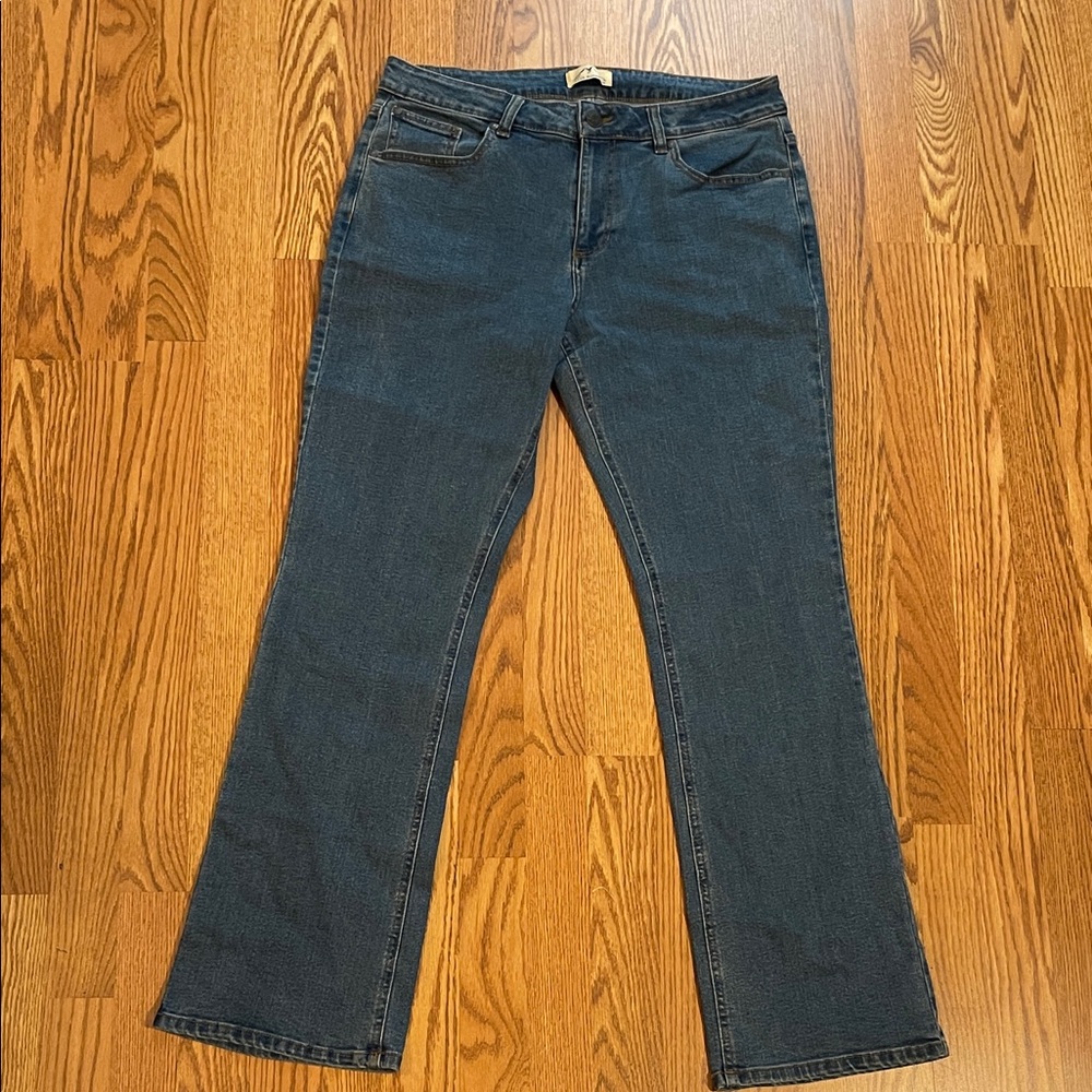 BLUE MOUNTAIN Women's Jeans